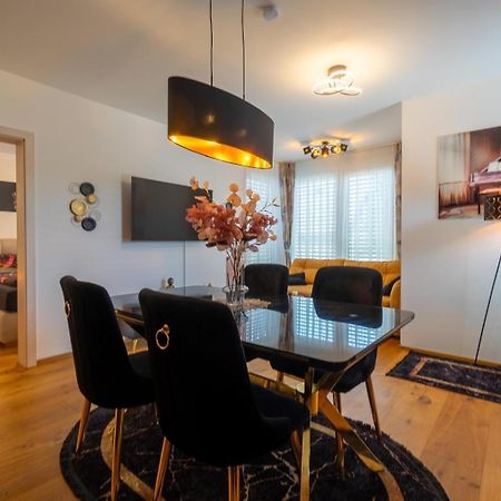 Bennett Apartment Wina Bagian luar foto