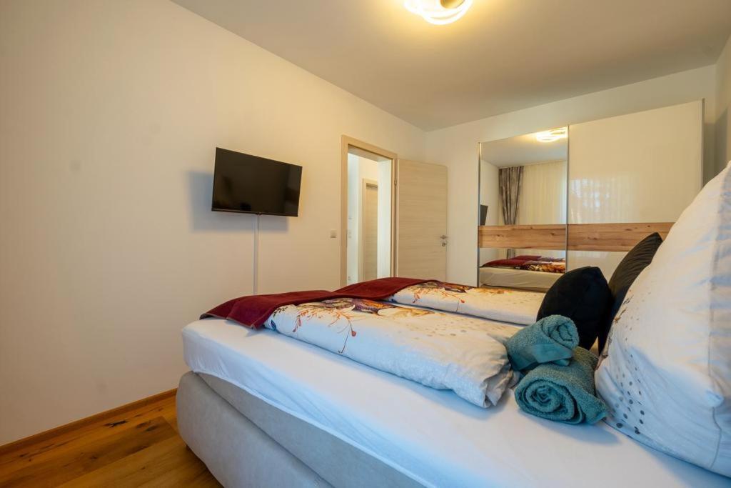 Bennett Apartment Wina Bagian luar foto